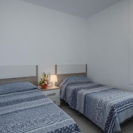 Inmosantos Oasis F5 Apartment Roses Luaran gambar